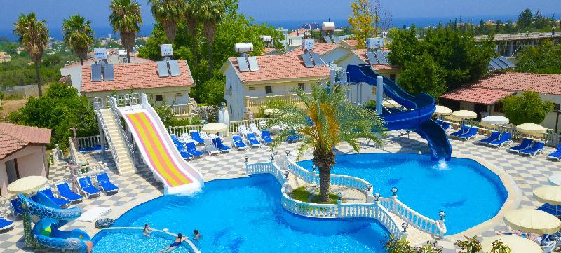 Riverside Garden Resort Karavas  外观 照片